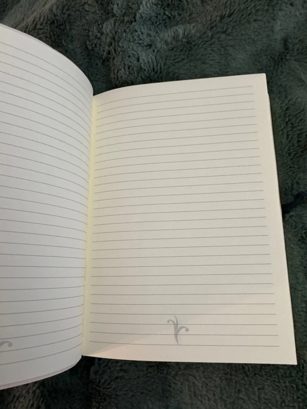 NWT 6”x8” 192-page Barnes & Noble Floral Tropical velour softcover notebook